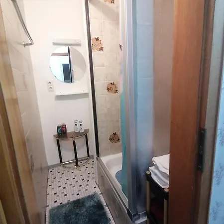 Zur Goldenen Glocke Inhaberin Katja Koppik Frühstückspension *