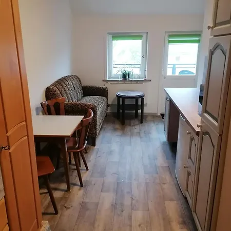 Zur Goldenen Glocke Inhaberin Katja Koppik Frühstückspension Dassel