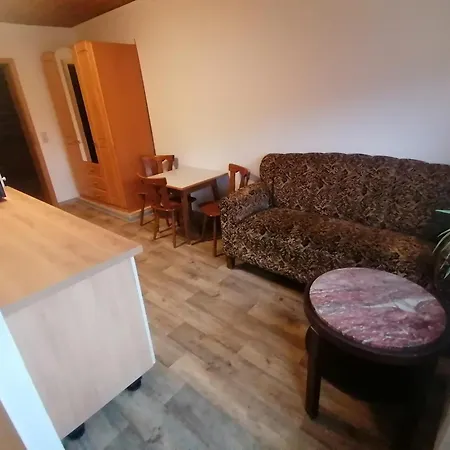 Zur Goldenen Glocke Inhaberin Katja Koppik *